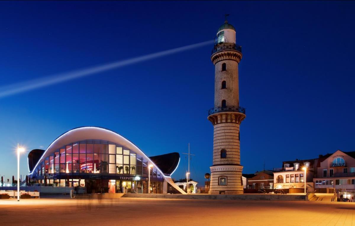 Ostseeliebe, Direkt An Der Promenade Росток Экстерьер фото
